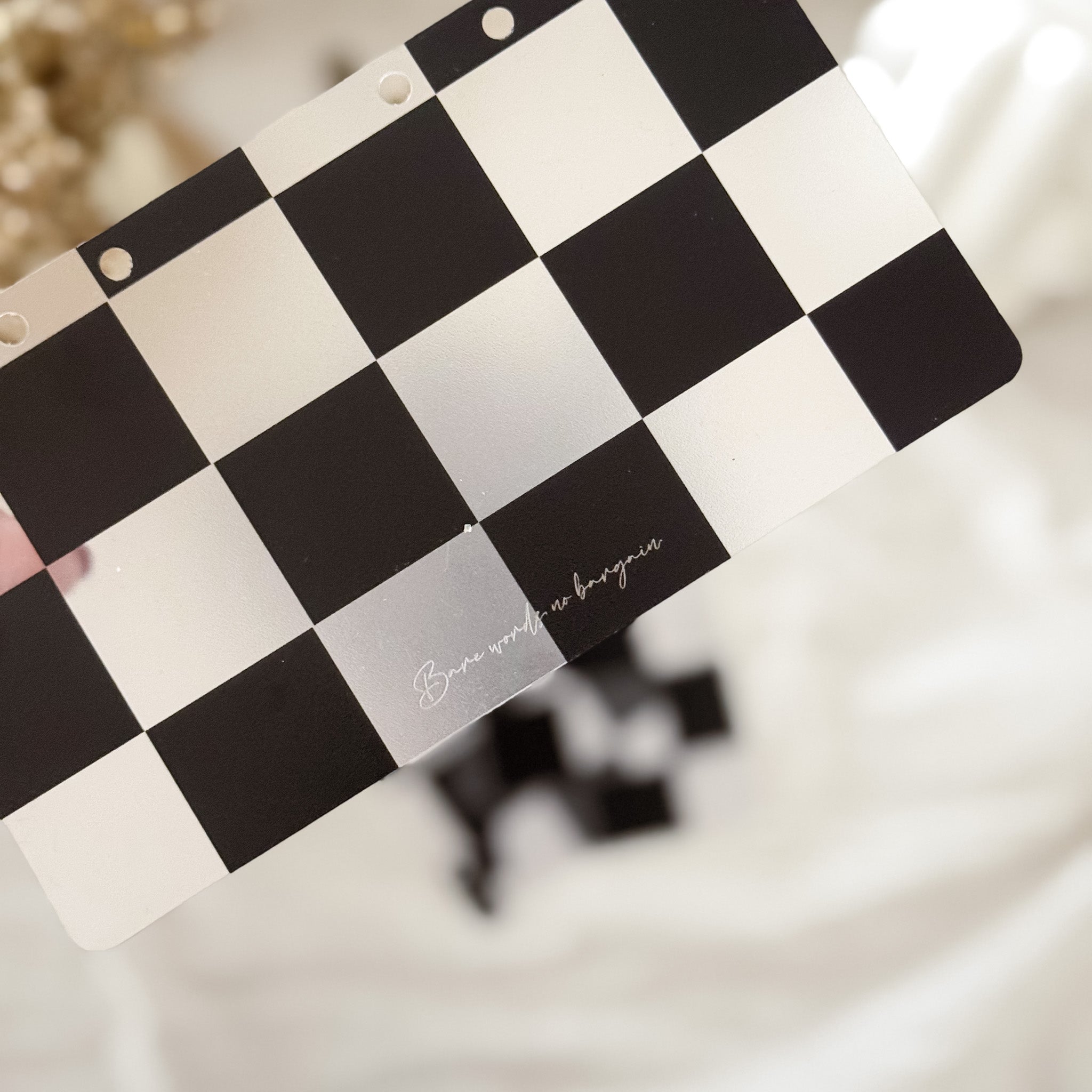 Dashboard I Titelblatt I Checkered A6 mit Spruch