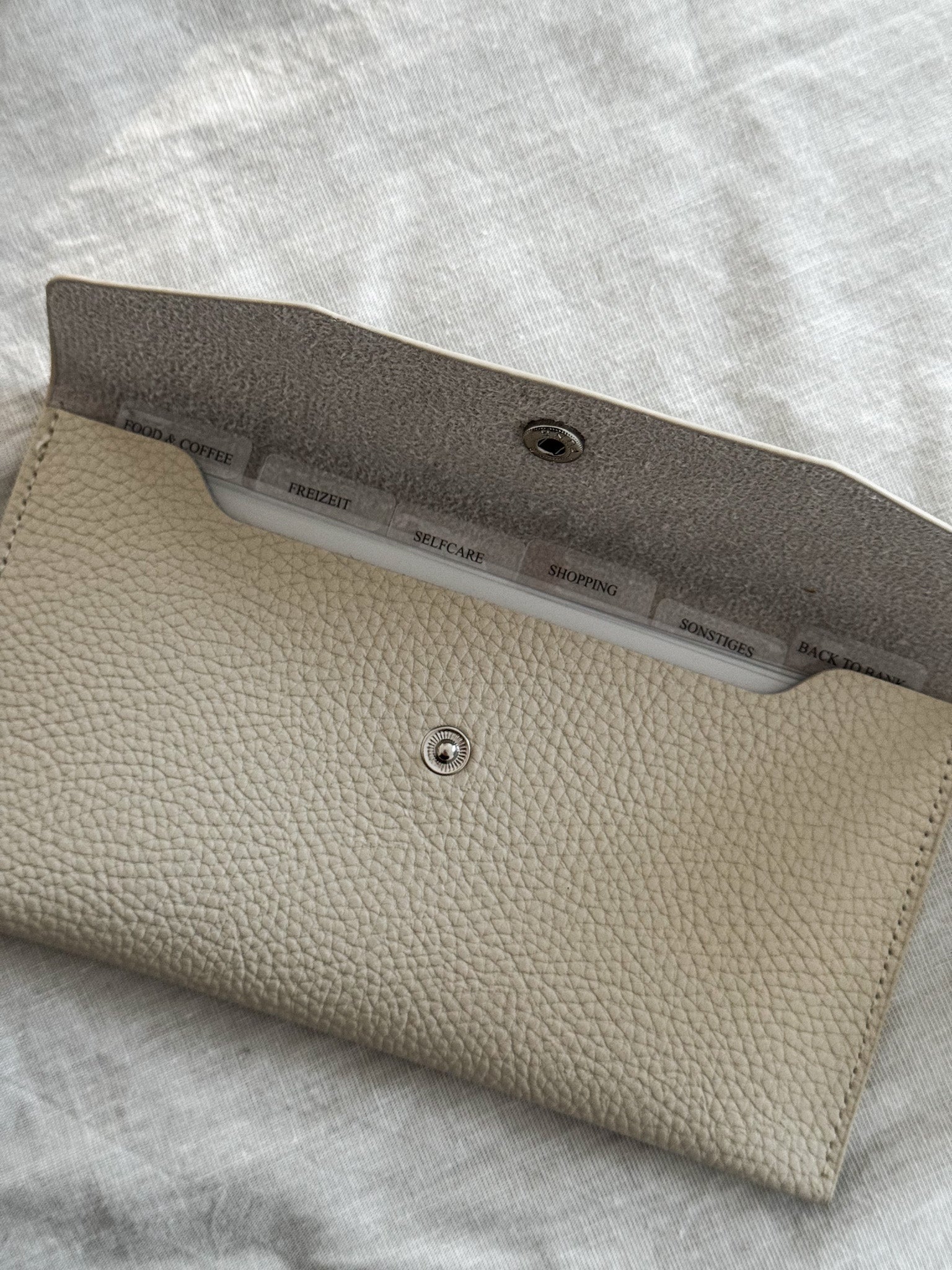 Pouch - Perfekter Begleiter für Cashstuffing und Alltag